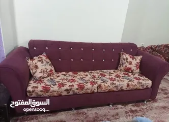  4 مجلس عربي  عد 2 وطقم منب ولي حب كل وحد لي حل