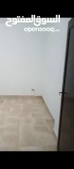  2 شقة فارغة للايجار في شارع مكة 200
