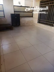  23 شقه ارضيه مميزه