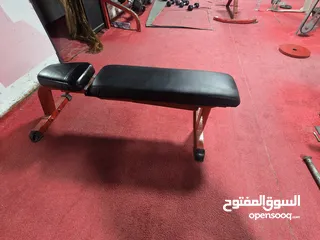  17 نادي رياضي كامل للبيع