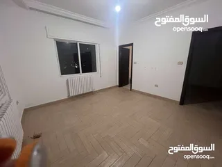 4 روف مع ترس بإطلالــــه رائعة
