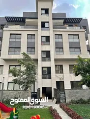  9 بنتهاوس 290م برووف للبيع في تريو جاردنز التجمع الخامس تشطيب 75% بمنطقة الجولدن سكوير Trio Gardens