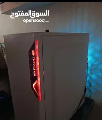  1 مع كيبورد و ماوس و ماوس باد Pc للبيع 200