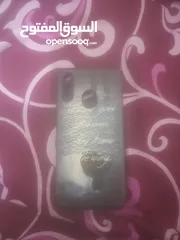  2 كفرات مستعمل للبيع اسم الجهاز Huawei nova 3i