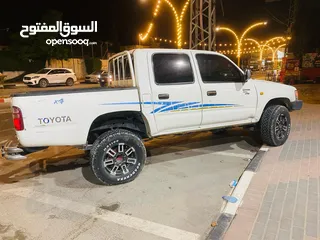  7 تويوتا خنفور 2003