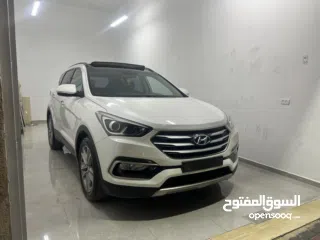  6 هونداااااي سنتافيه 2017 مطور 2000 ديزل اتوماتيك فل الفل اضافات بنورامااااااا لون ابيض ملوكي جب