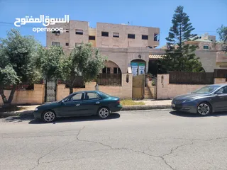  24 بيت للبيع طبربور طارق بالقرب من دوار الدبابة