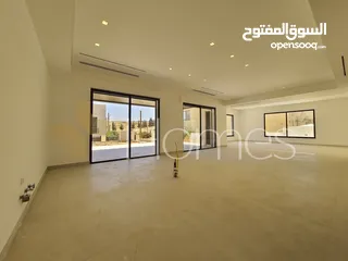  12 شقة طابقية مع حديقة للبيع في طريق المطار بمساحة بناء 400م