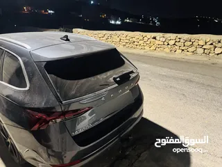  1 سكودا اكتافيا للبيع