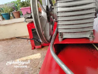  12 معدات محل بناشر للبيع بسعر حرق