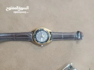  10 ساعات رولكس نااار  بسعر حرق حرق اصليات والي مش اصليه ترجع حرق السعار