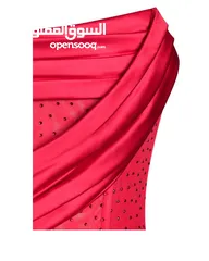  4 فستان سهر فخم نفس الصورة تماما جديد بالليبل مقاسه xl بس بلبس صغير يعني لورن 70 قياسه صغير