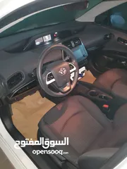  16 تويوتا بريوس 2016 ( فحص كامل + توب نظافة ) للبيع  Toyota Prius "بسعر مغري"