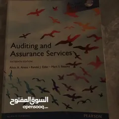  2 كتب محاسبة وقاموسين