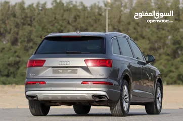  6 Audi Q7 40 TFSI quattro 2017 V4  GCC, accident-free in excellent condition service history from Audi