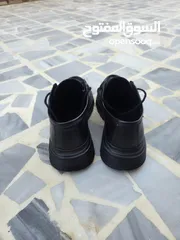  2 حذاء اسود ( لمن يهتم باناقته )