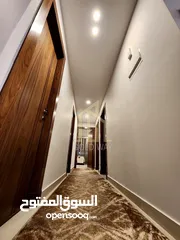  21 شقه للبيع  ام السماق ارضيه شارع عبدالله غوشه .. مساحه إجمالي  191   داخلي 161  ترس 30