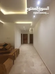  18 شقة أرضية جديدة ماشاء الله للبيع حجم كبيرة في المدينة طرابلس منطقة سوق الجمعة الحشان