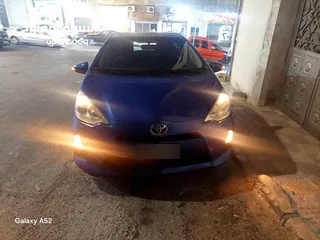  10 تويوتا بريوس c
