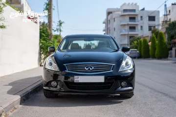  2 إنفينيتي G37 موديل 2012 - 4 جيد - سيارة رياضية مع محرك V6 3.7L