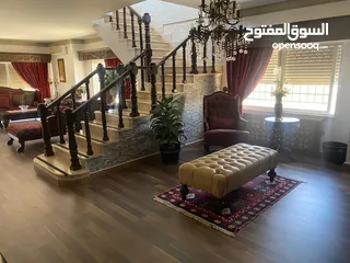  14 شقه دوبلكس مفروشه للإيجار