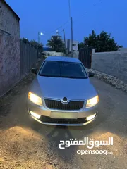  11 سكودا اوكتافيا 15 اصل مطور 1.6 جير عادي
