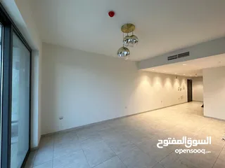  5 1 BR LARGE FLAT IN MUSCAT HILLS WITH SHARED POOL AND GYM