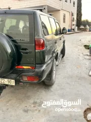  3 نيسان موديل 2000