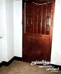  6 شقة على الرئيسي مباشرة بشارع عمر المختار