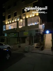  16 كوفي شوب بكامل معداته جاهز لتسليم هي بحاله ممتازه