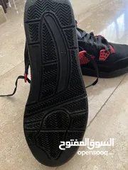  1 بوت نايك كوبي ون جديد لون احمر واسود قياس 42