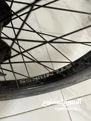  8 قاري BMX STLN