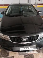  1 بسعر 8000 قابل للتفاوض  kia forti 2010 مستعمل للبيع