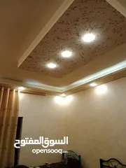  13 شقة ديلوكس طابق شبه أرضي مساحة 190م للبيع في عمان - البنيات