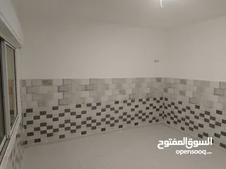  9 شقة فارغه للايجار 3 غرف 2 حمام و  صالون مقابل الجامعة التطبيقه شفا بدران  اطلاله رائعه حي ام زويتنه