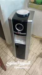  1 كولر ماء من ماركة ميجا العالمة تبريد وتسخين الماء
