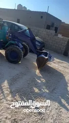  8 جرافه للأجار جرافه اكبيره +صغيره+قلابات مداحل