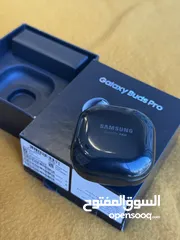  4 Samsung buds pro used