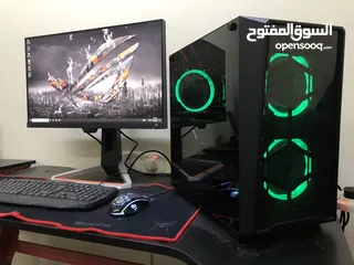  2 Computer gaming set up