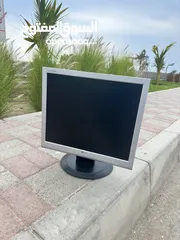  1 computer monitor