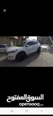  4 هيونداي  توسان 2015