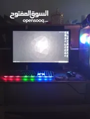  2 كمبيوتر مع العاب  المواصفات 16g رام  كرت شاشة GTX 960 4g معالج i7 جيل سادس مساحة واحد تيرا