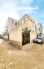  1 فله للبيع اليمن صنعاء حي دارس قريب كل الخدمات شارعين دو ودور الثاني مرفت للسقف