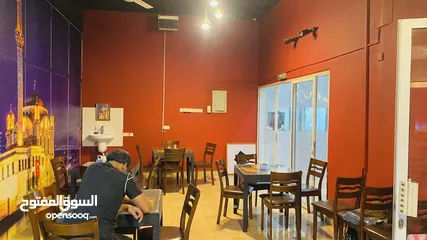  5 مطعم ومقهى جاهز للبيع في مسقط قريات