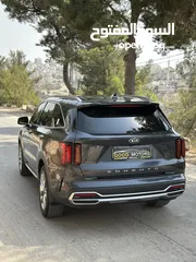  3 KIA SORENTO 2020