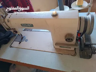  3 ماكنة نوع سيروبا تايوان  درزة صناعي مستخدمه بحاله ممتازه