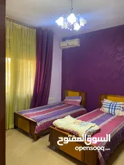  11 للبيع – شقة طابق أول بمساحة 210 م2 في طبربور (خلف عريقة مول)