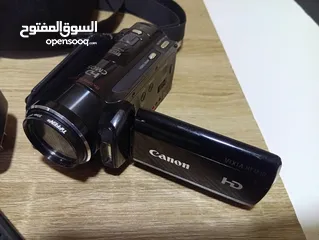  1 كميرة تصوير كانون m30