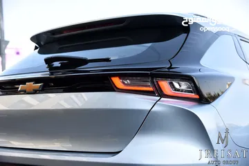  12 شيفرولية مينلو كهربائية بالكامل متوفر باللونين سلفر بلو وابيض 2023 Chevrolet Menlo EV