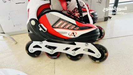  2 Roller skates Adjustable - أحذية تزلج